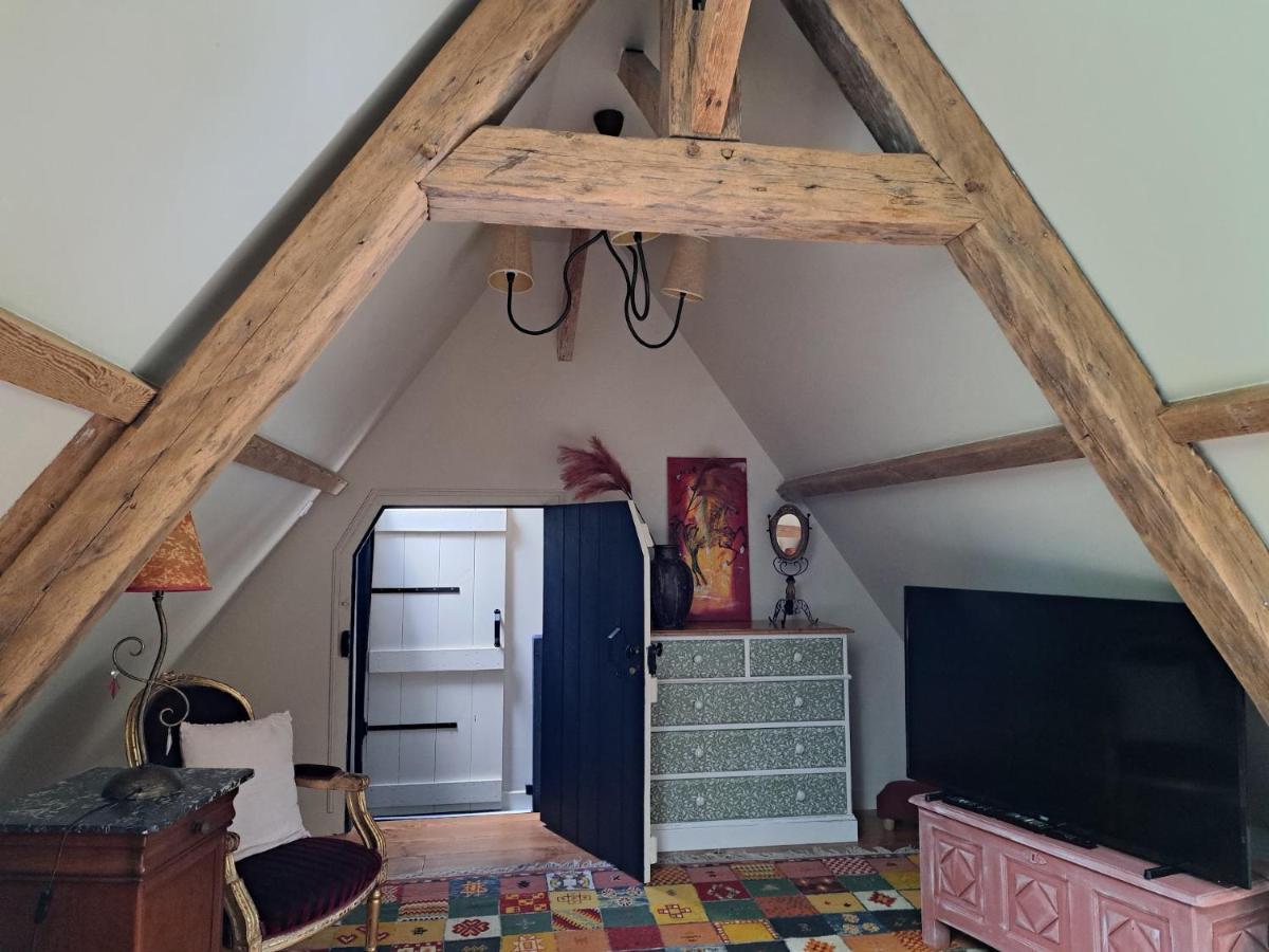 Lealie Bed & Breakfast Gonneville-sur-Honfleur ภายนอก รูปภาพ